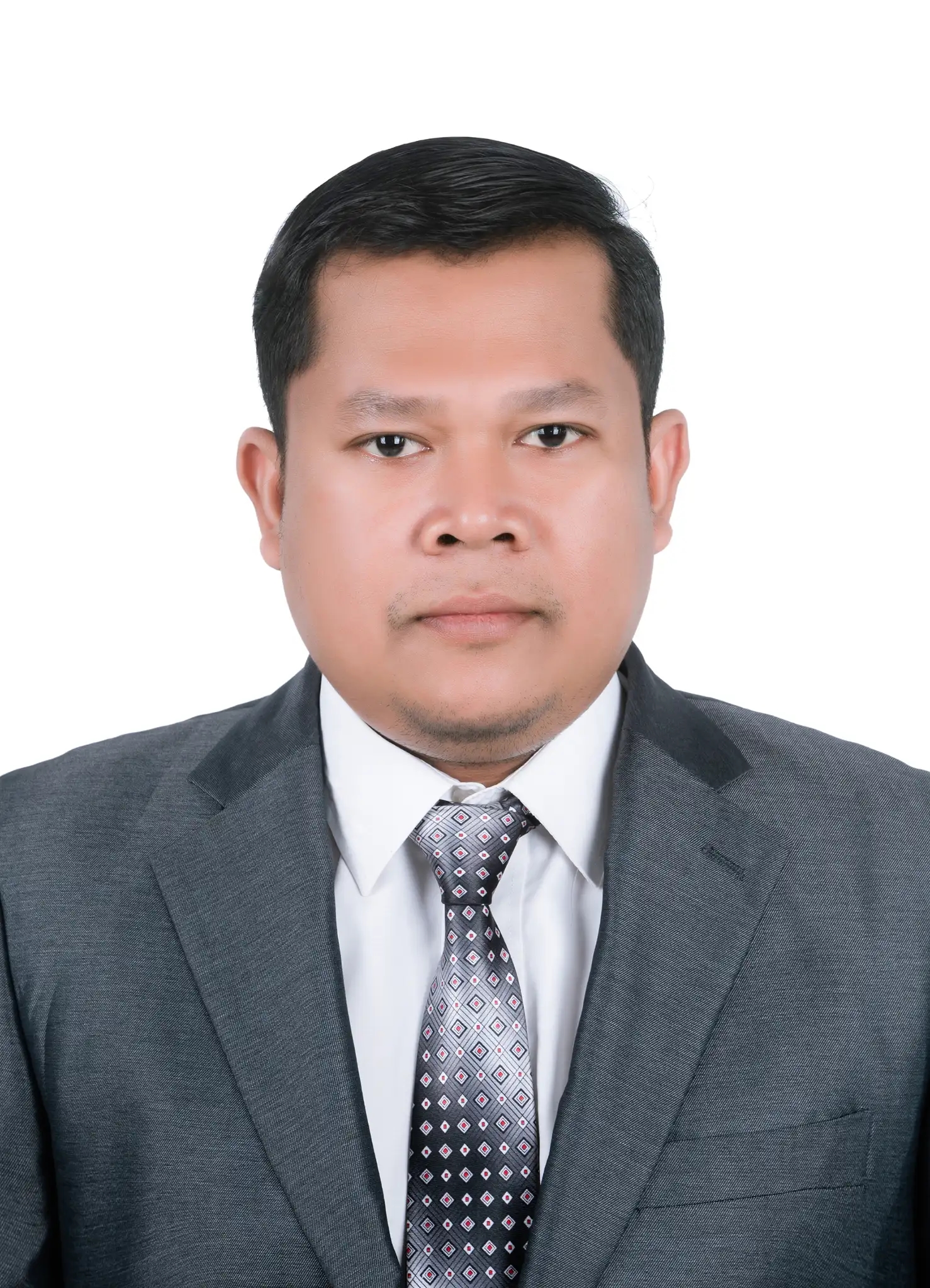 លោក ម៉ែន សុធារិទ្ធ