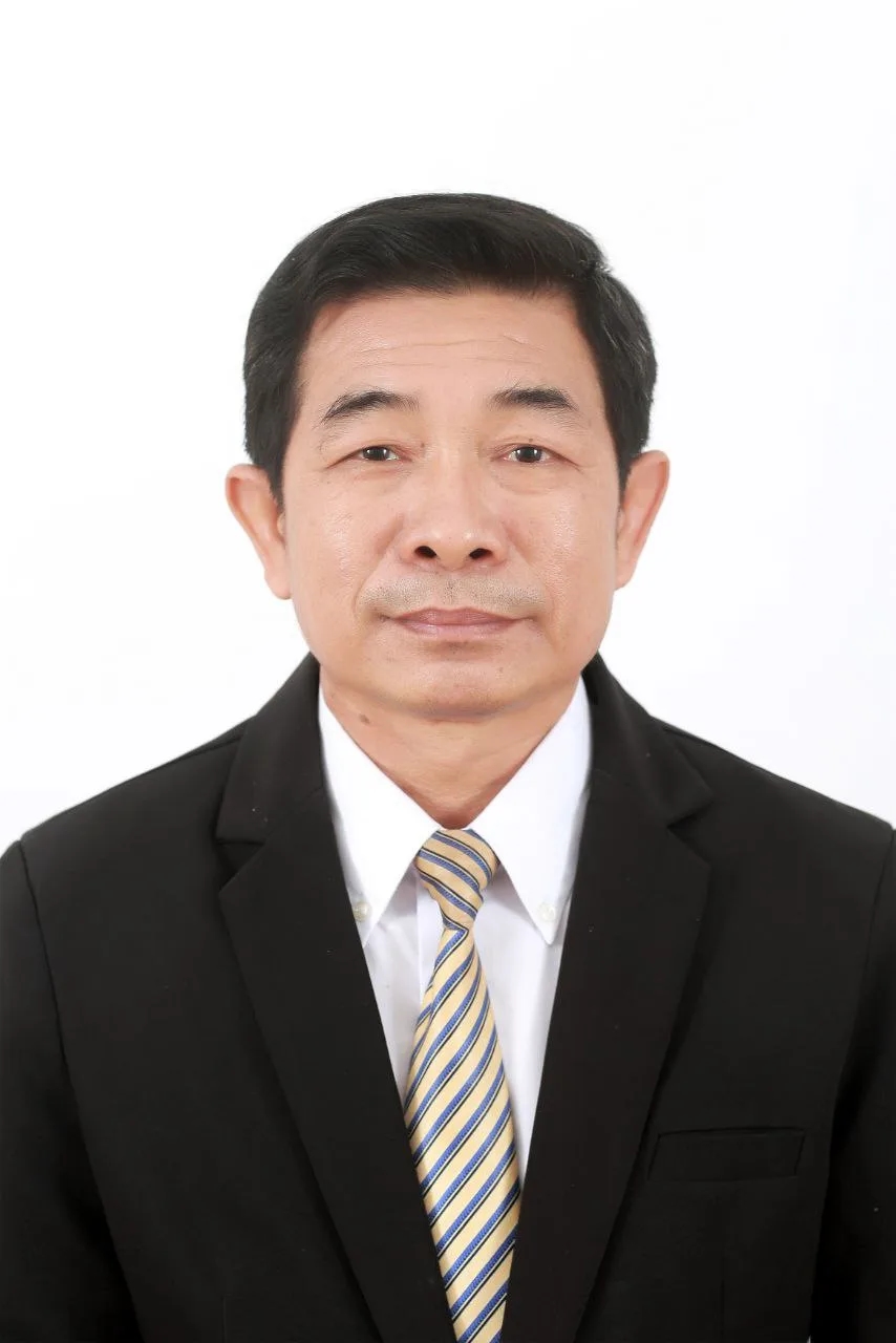 លោក ឆាយ ថេង